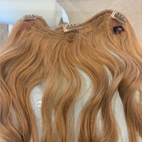 Elegant Wavy Three Layers Clip On Hair Extension in Dark Blond . main image 5